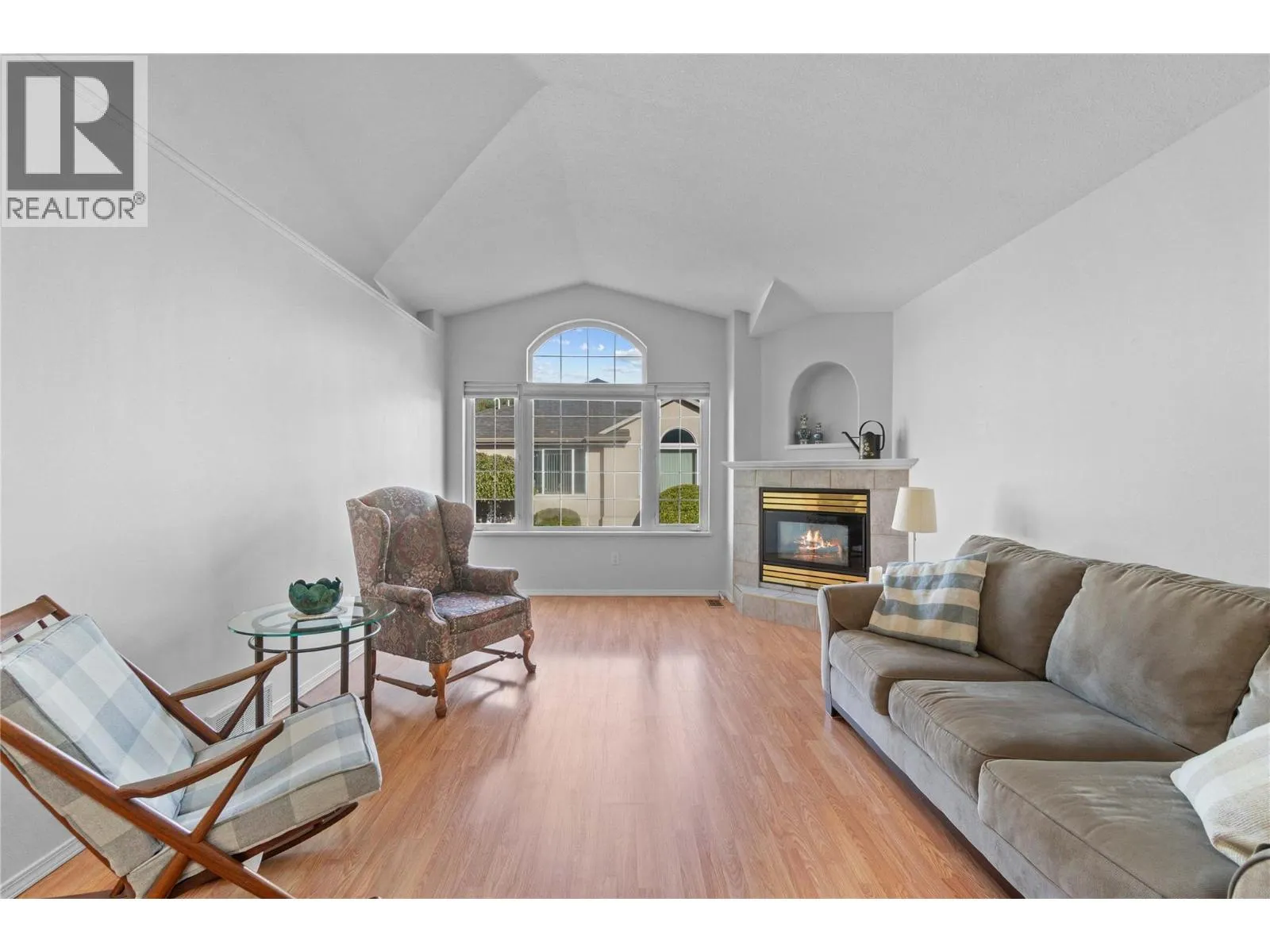 350 Hudson Street NW Unit# 5