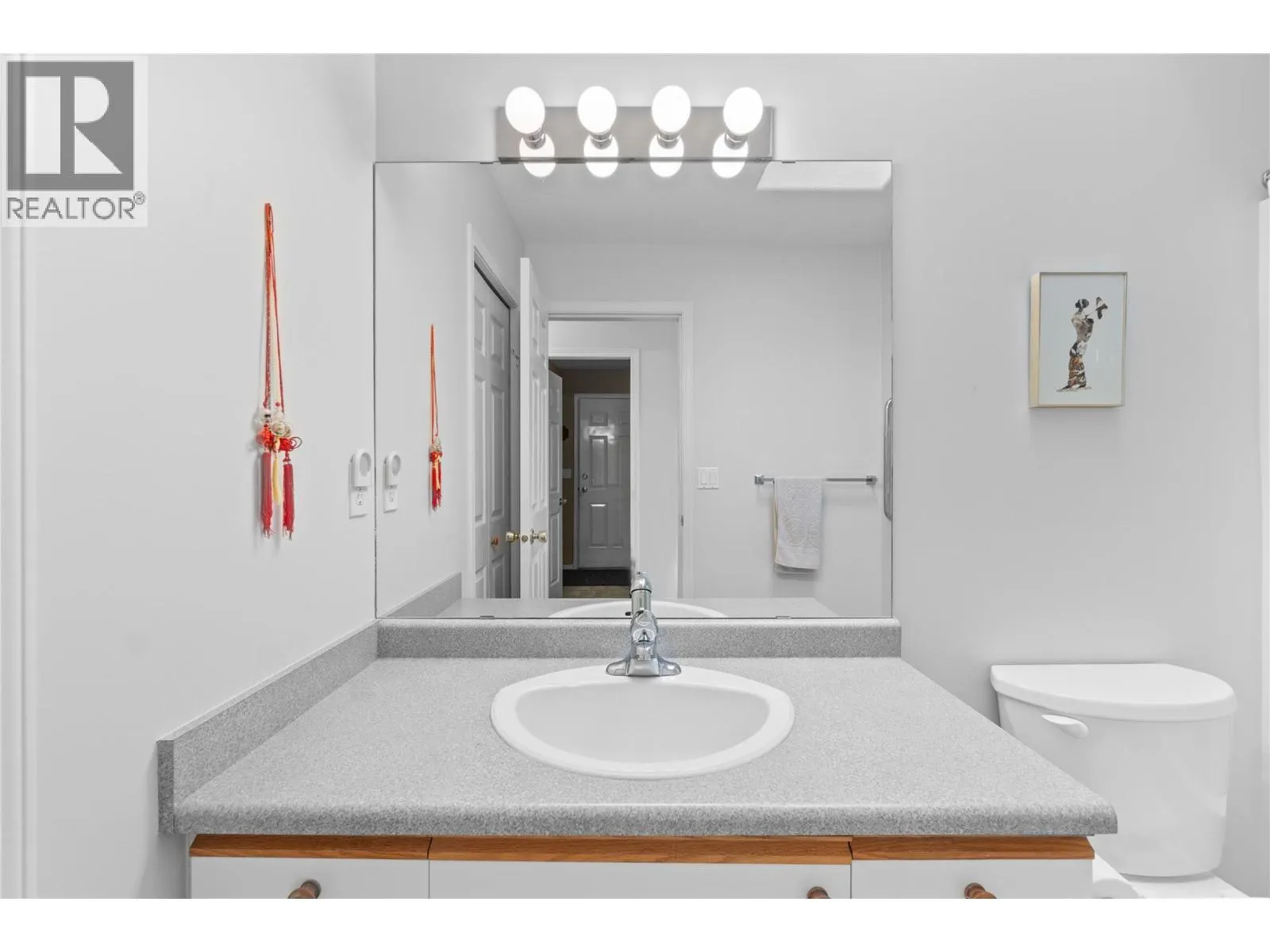 350 Hudson Street NW Unit# 5