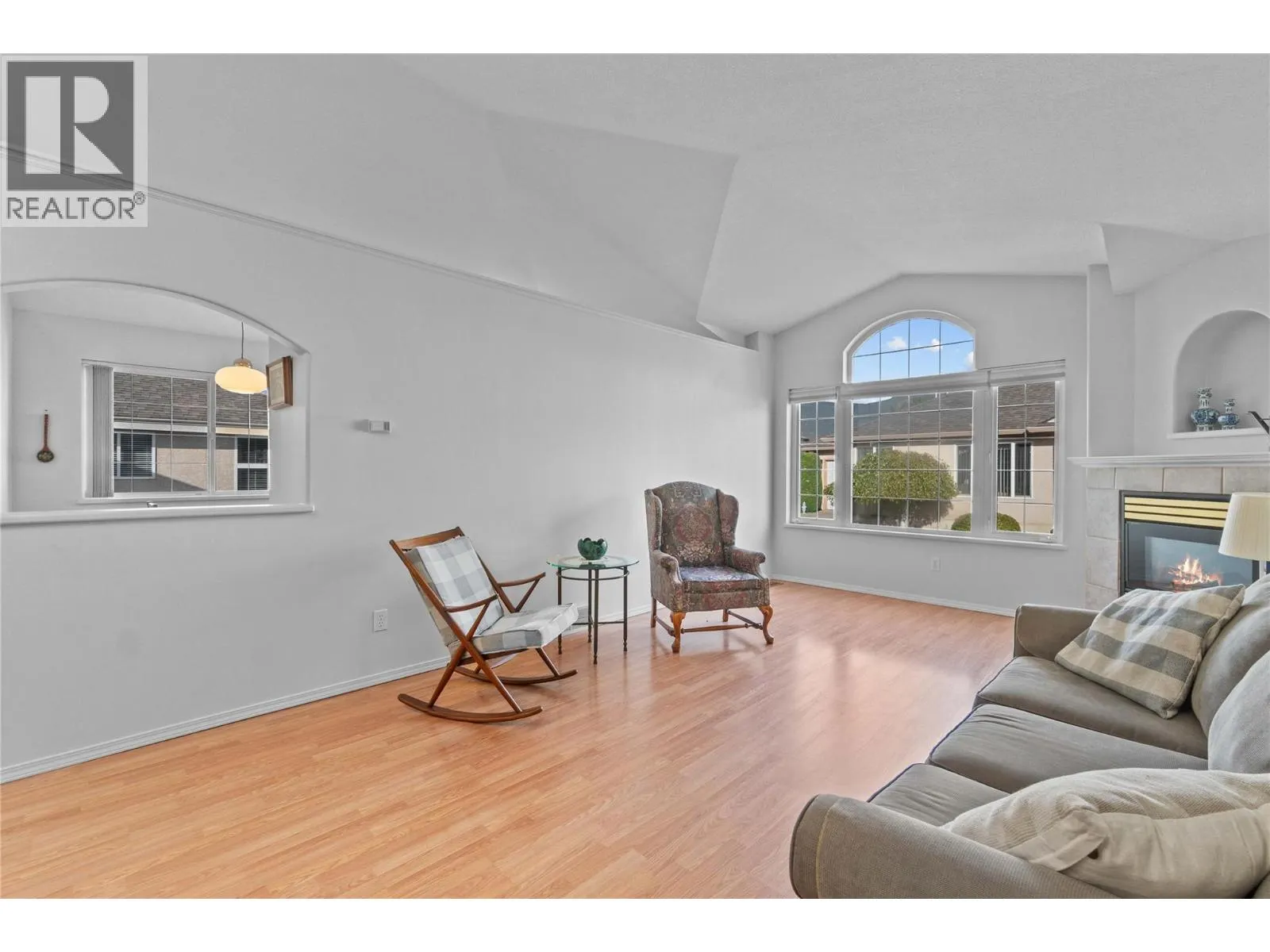 350 Hudson Street NW Unit# 5