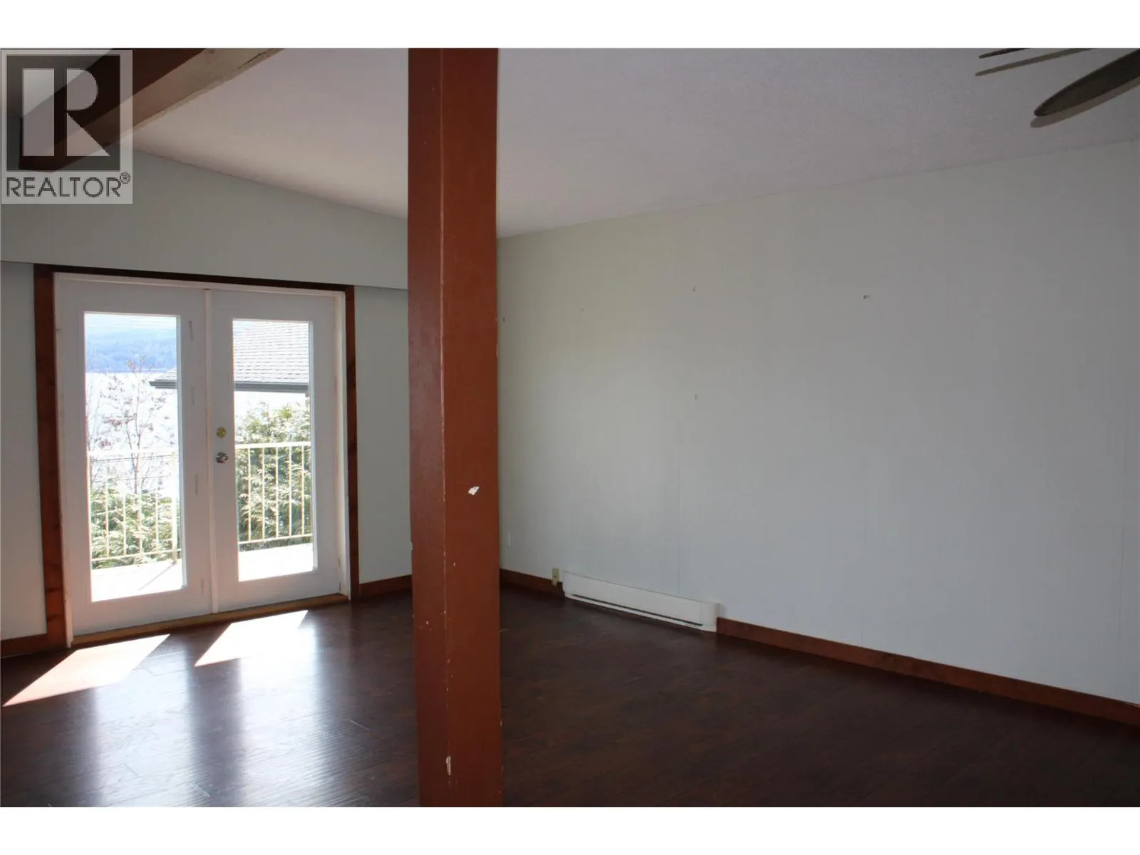 3003 Squilax-Anglemont Road