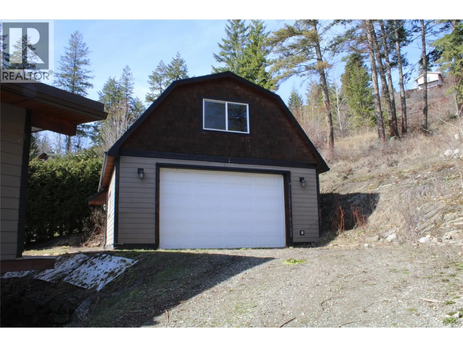 3003 Squilax-Anglemont Road