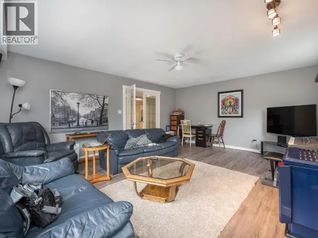 4728 SPRUCE Crescent