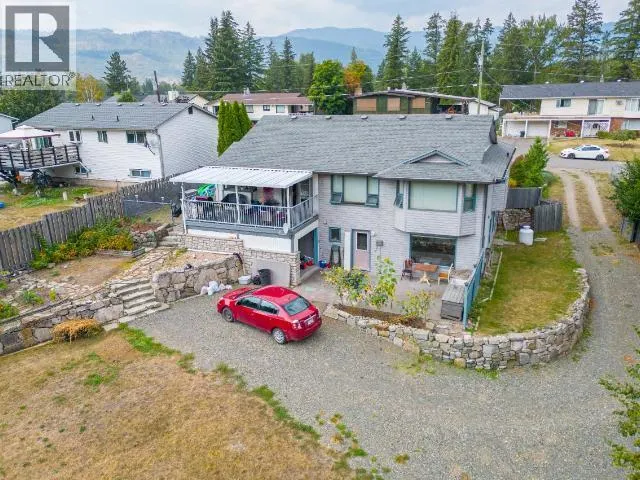 4728 SPRUCE Crescent