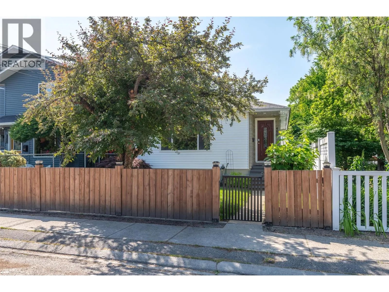 480 Orchard Avenue