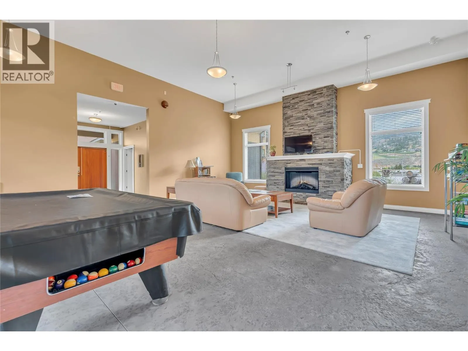 3313 Wilson Street Unit# 214