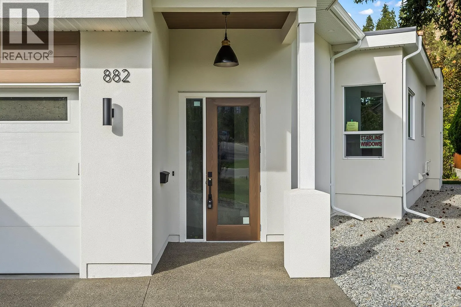 882 Hubbard Road