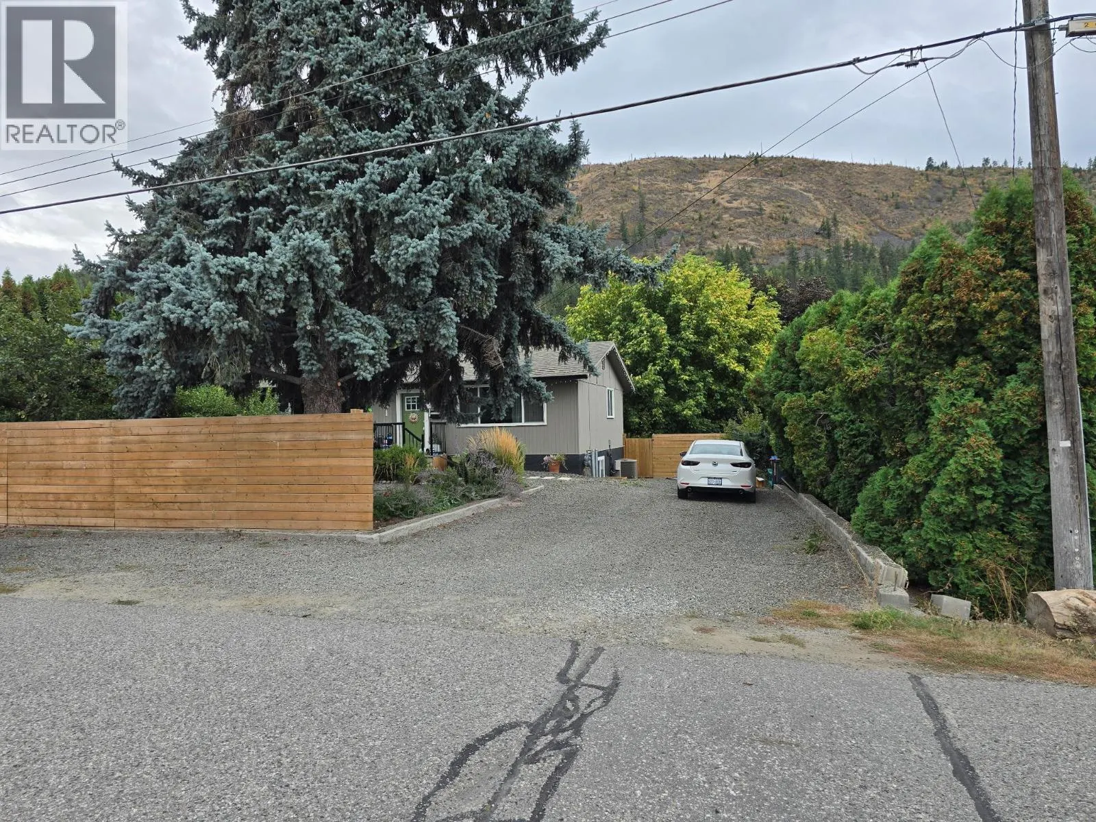 1411 Hudson Road