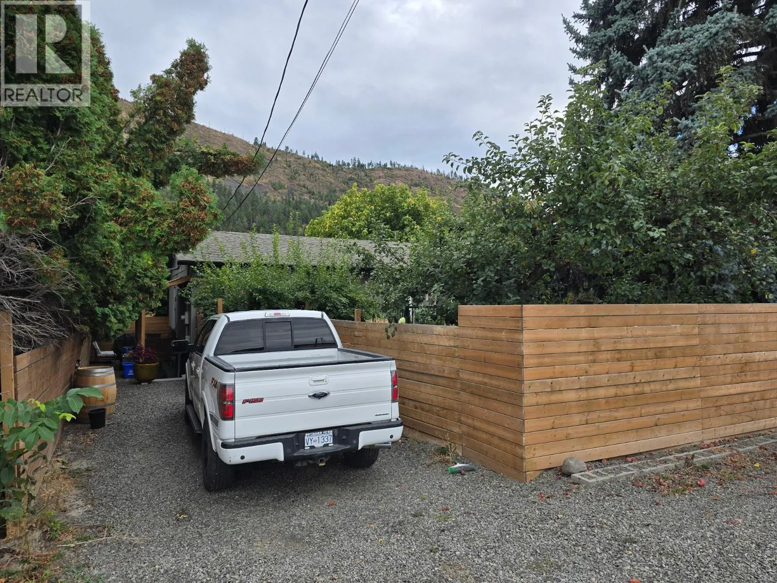 1411 Hudson Road