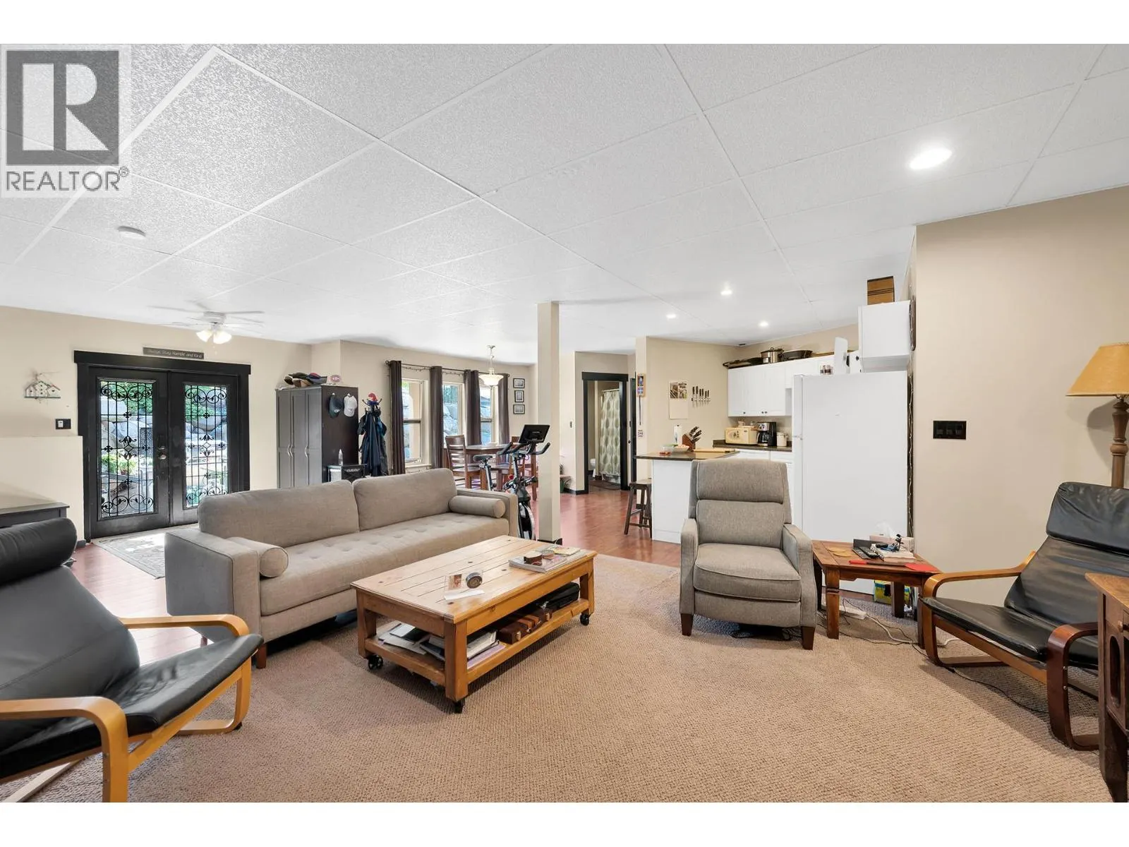 5833 Todd Road