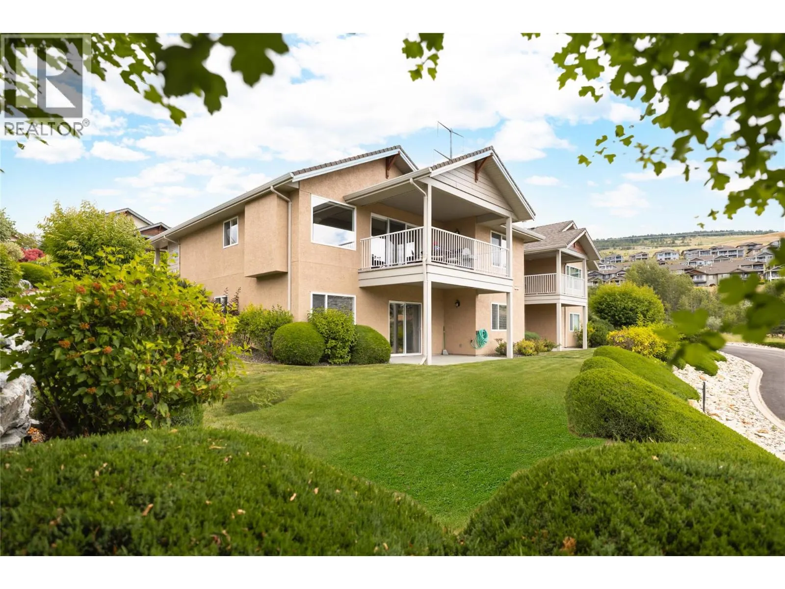 5175 Sandhills Drive