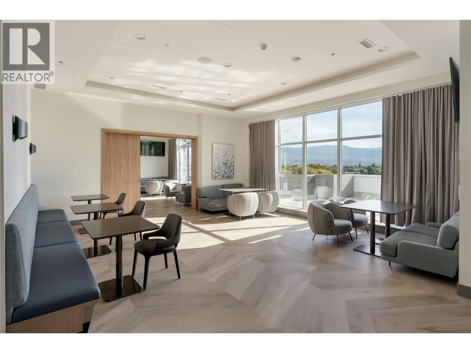 1626 Water Street Unit# 2202