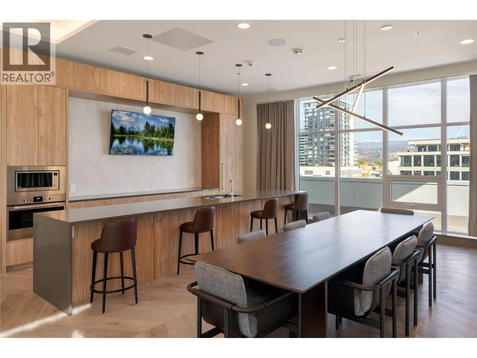 1626 Water Street Unit# 2202
