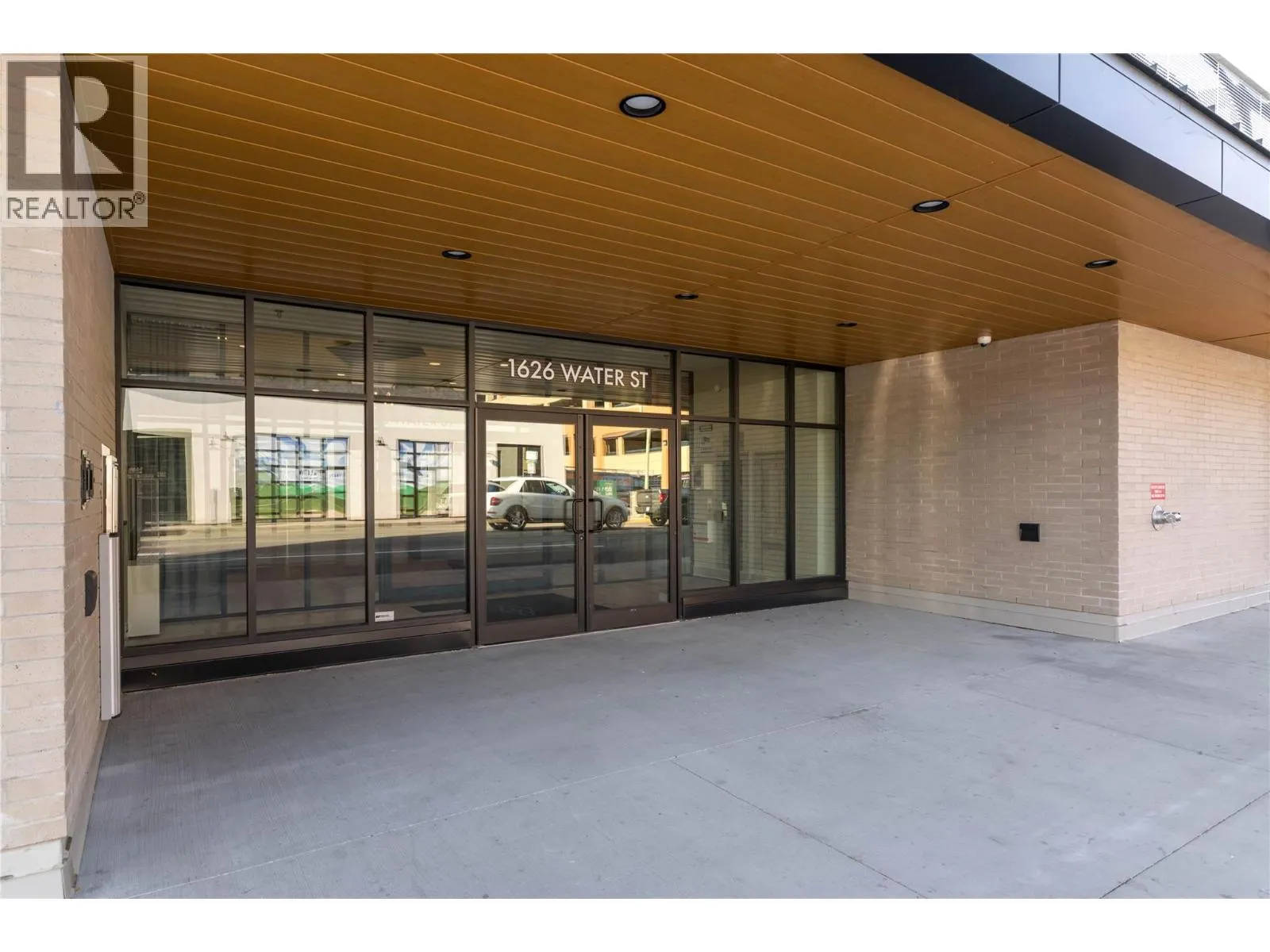 1626 Water Street Unit# 2202