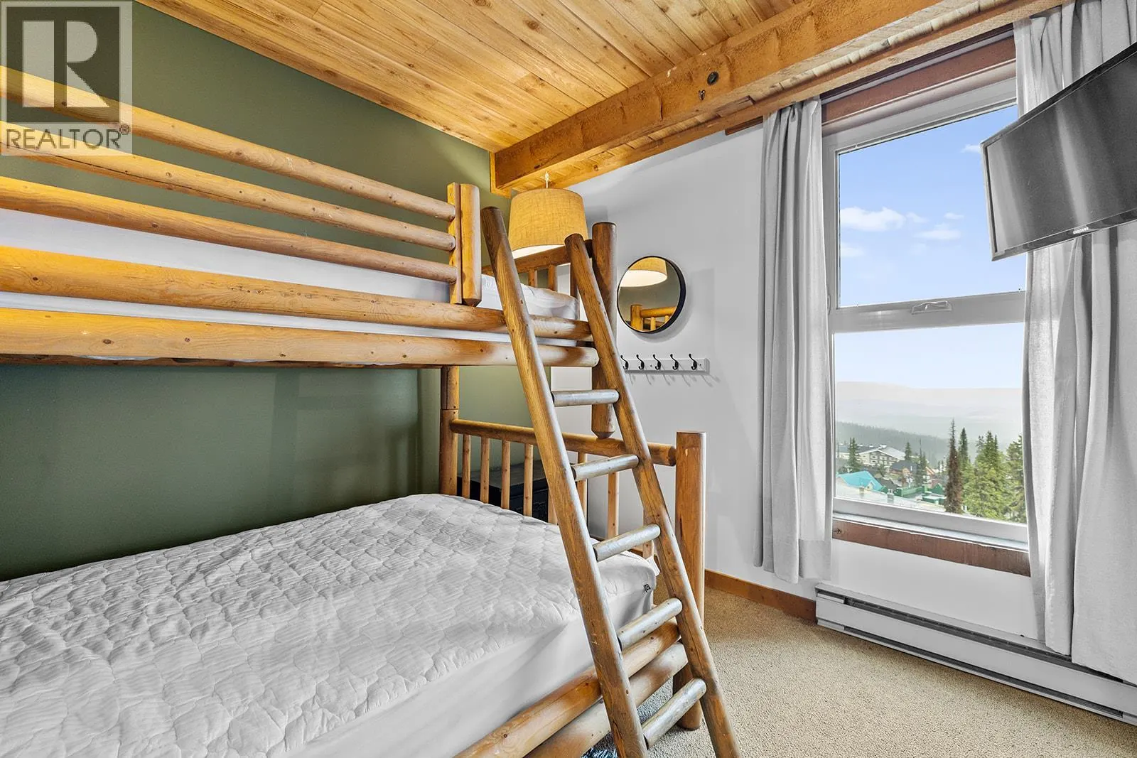 7470 Porcupine Road Unit# 804