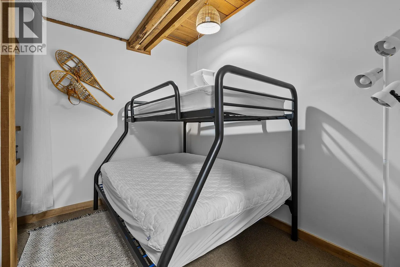 7470 Porcupine Road Unit# 804