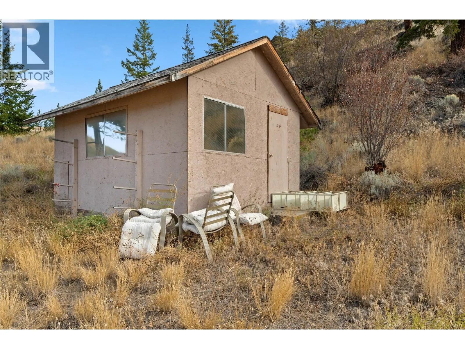 5165 TRANS CANADA Highway W