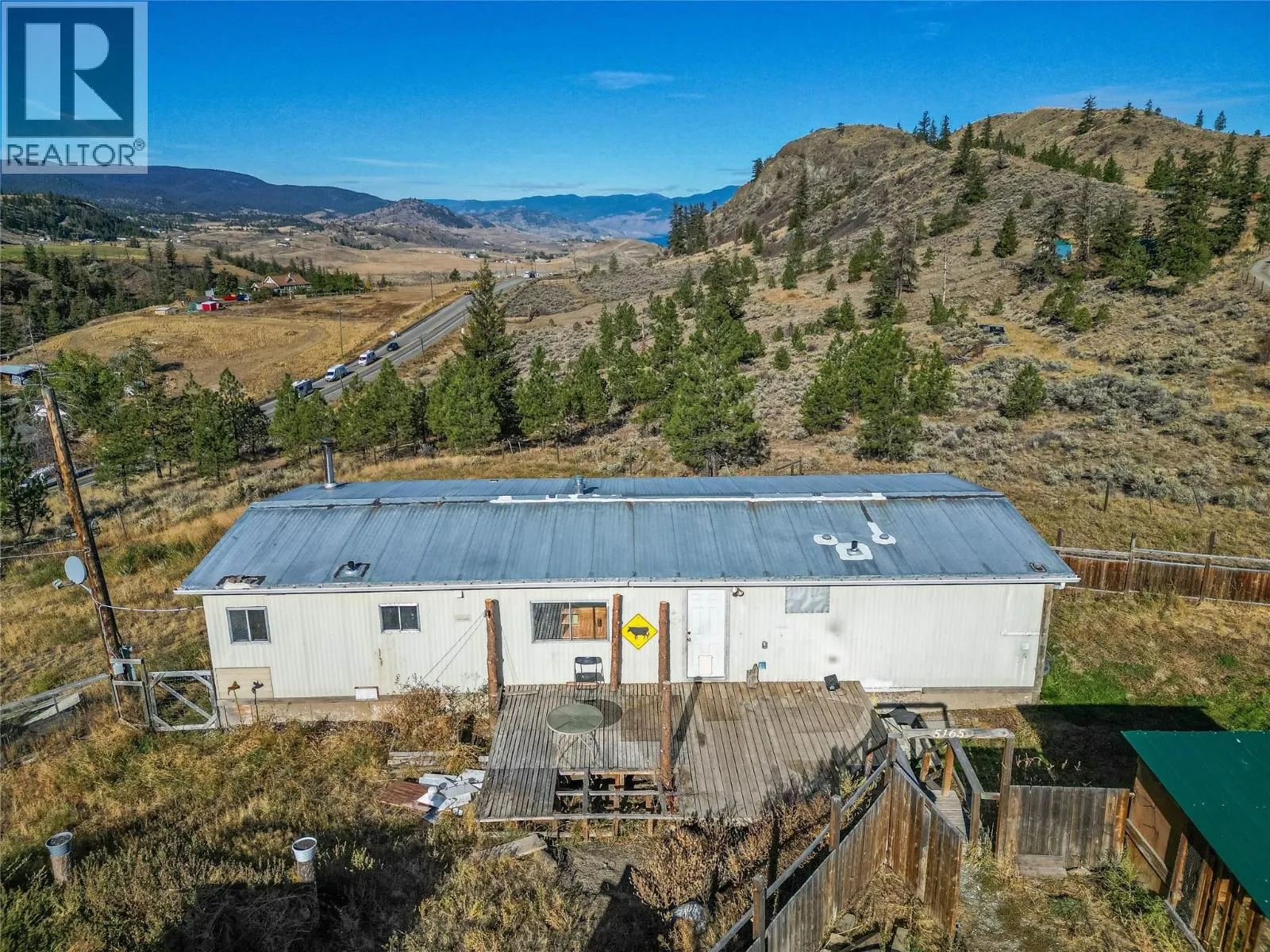 5165 TRANS CANADA Highway W