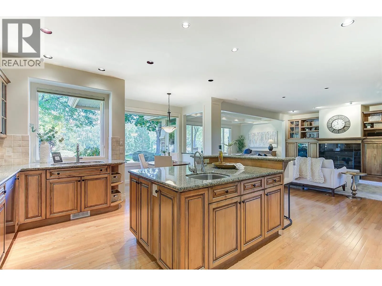 3875 Gallaghers Parkway