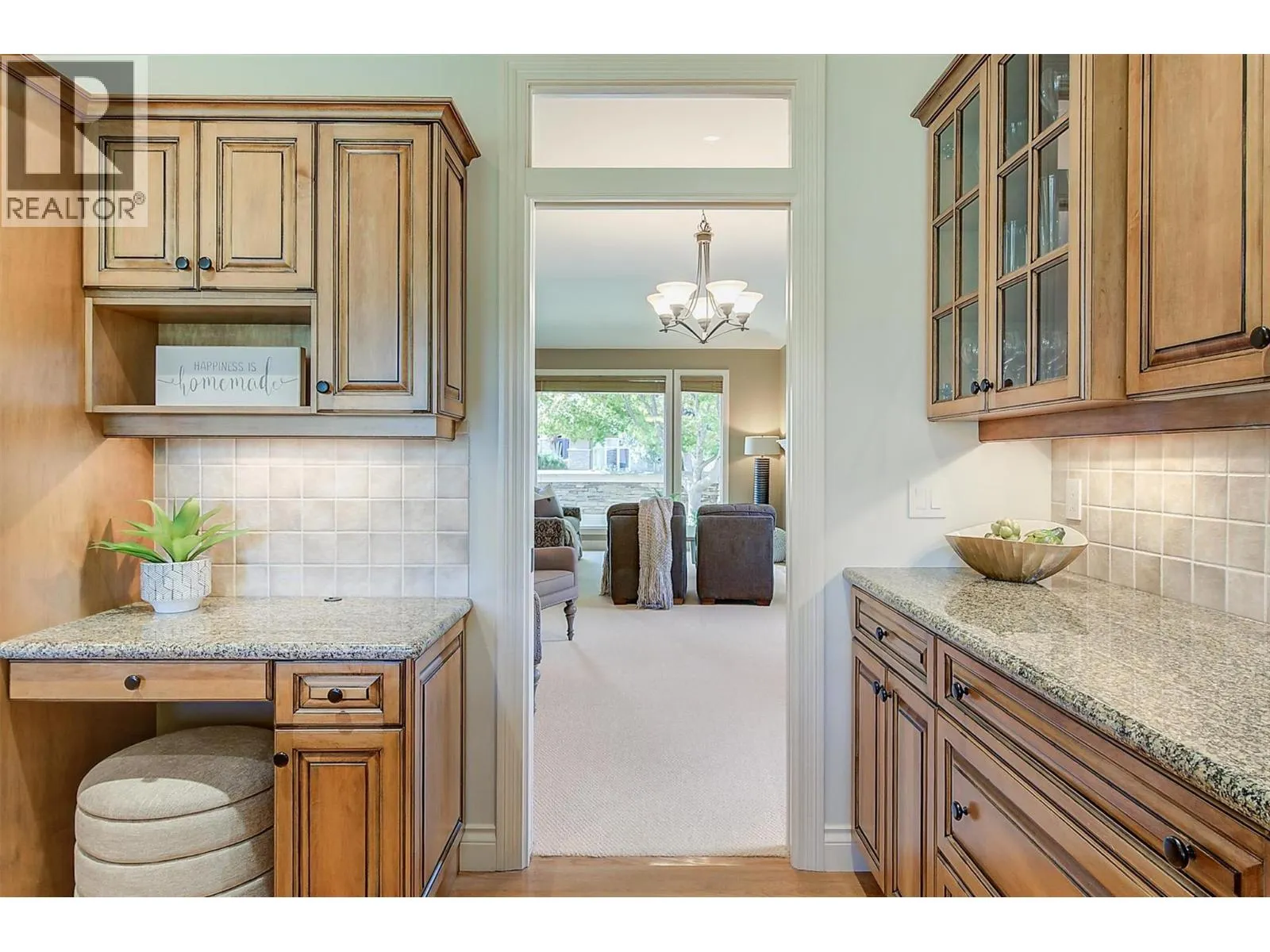 3875 Gallaghers Parkway