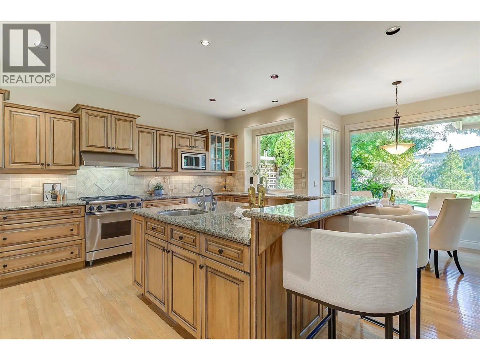 3875 Gallaghers Parkway