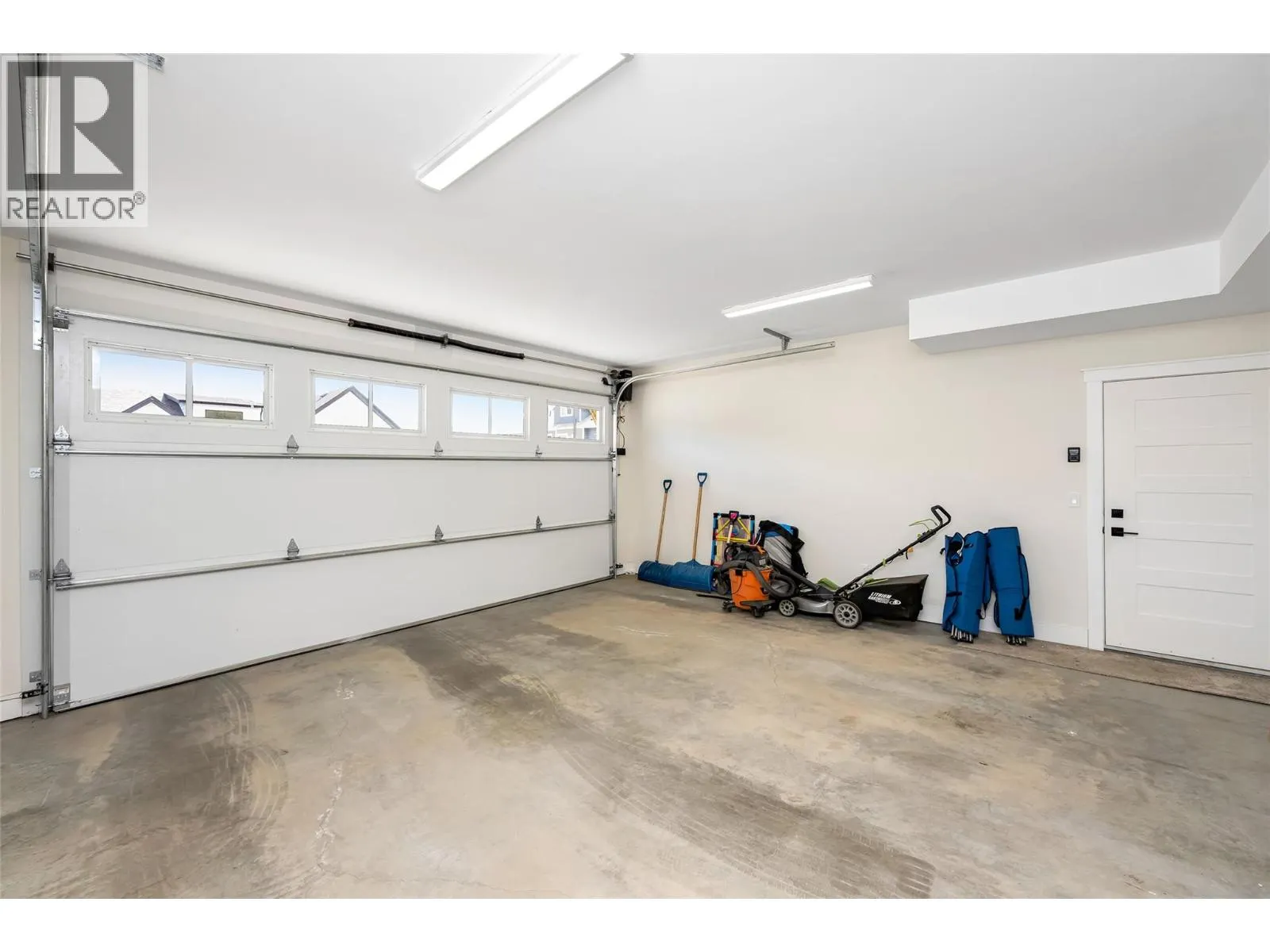 109 Whitefish Road