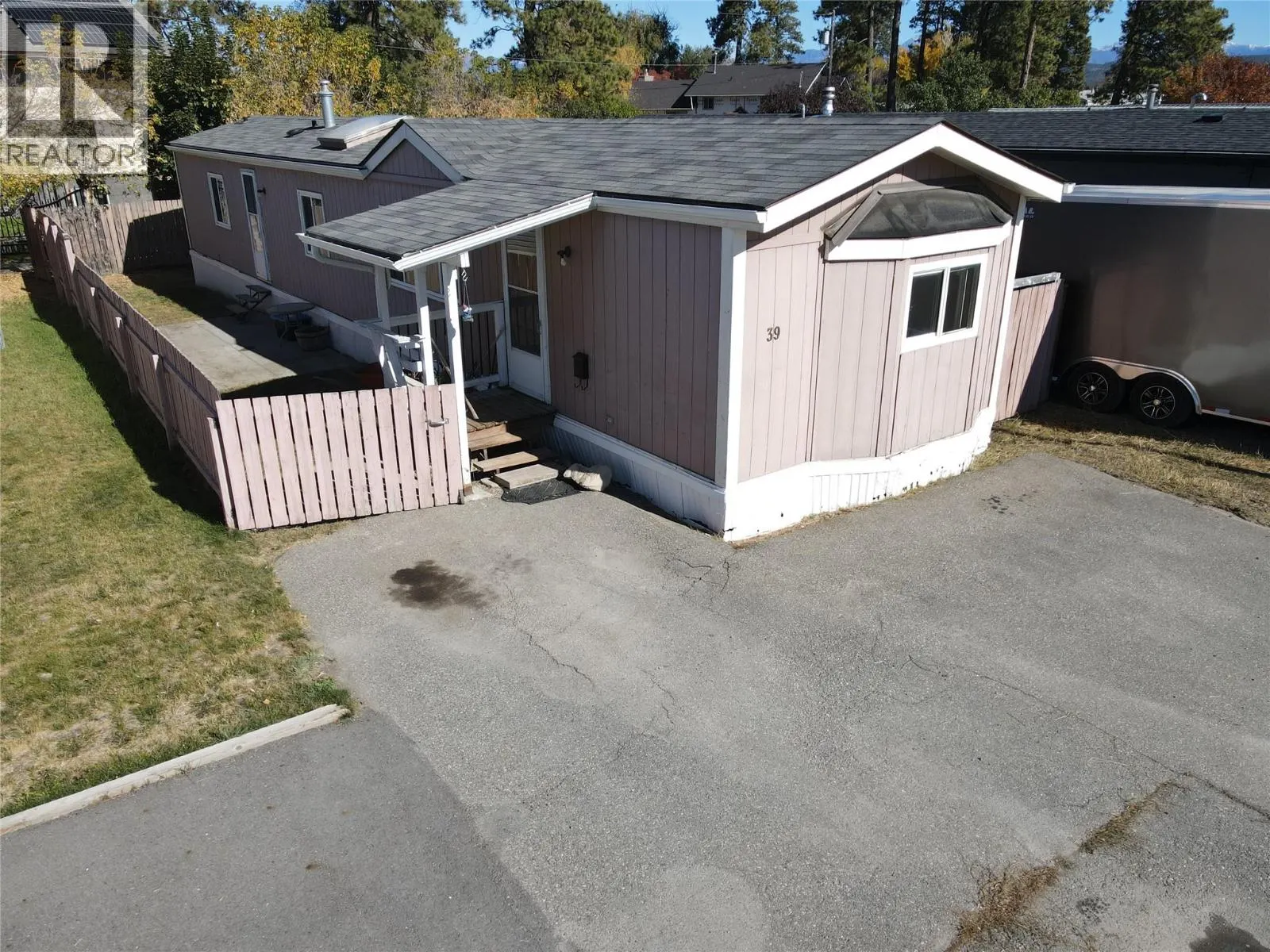 724 Innes Avenue Unit# 39
