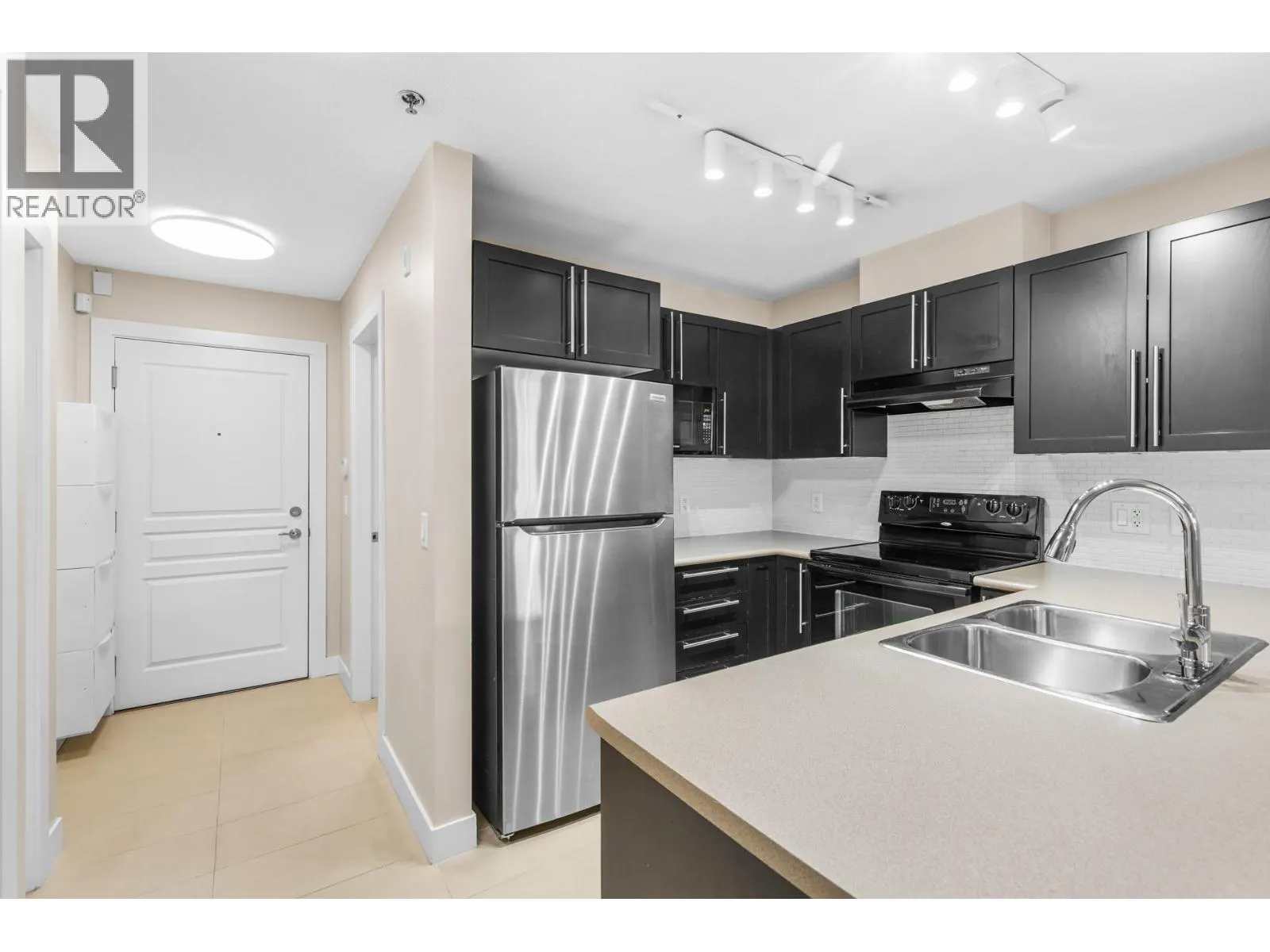 1083 Sunset Drive Unit# 120