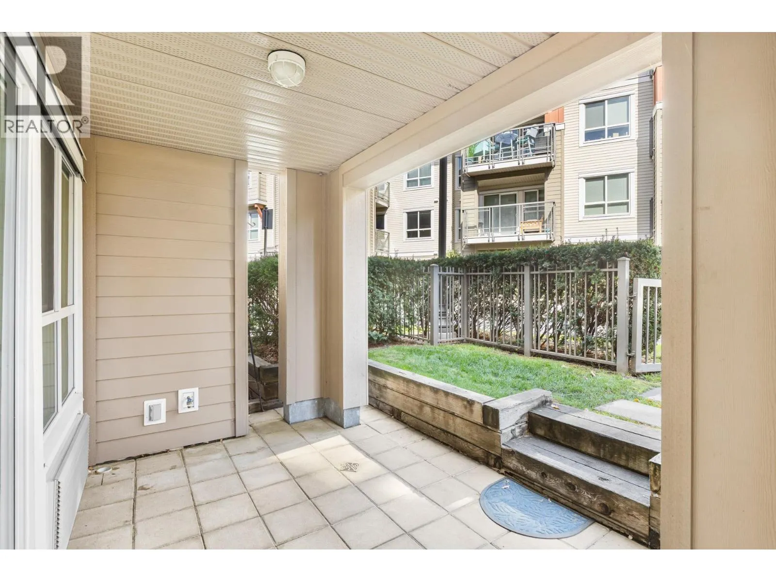 1083 Sunset Drive Unit# 120