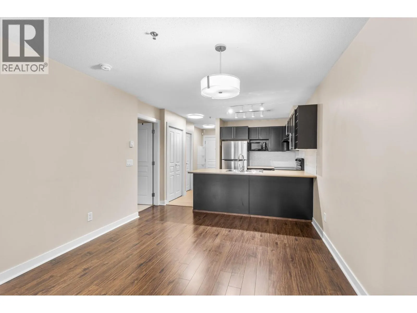 1083 Sunset Drive Unit# 120