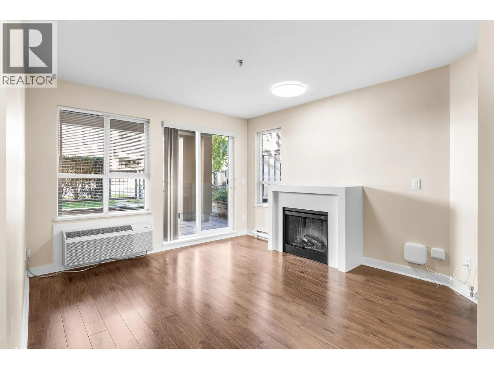 1083 Sunset Drive Unit# 120
