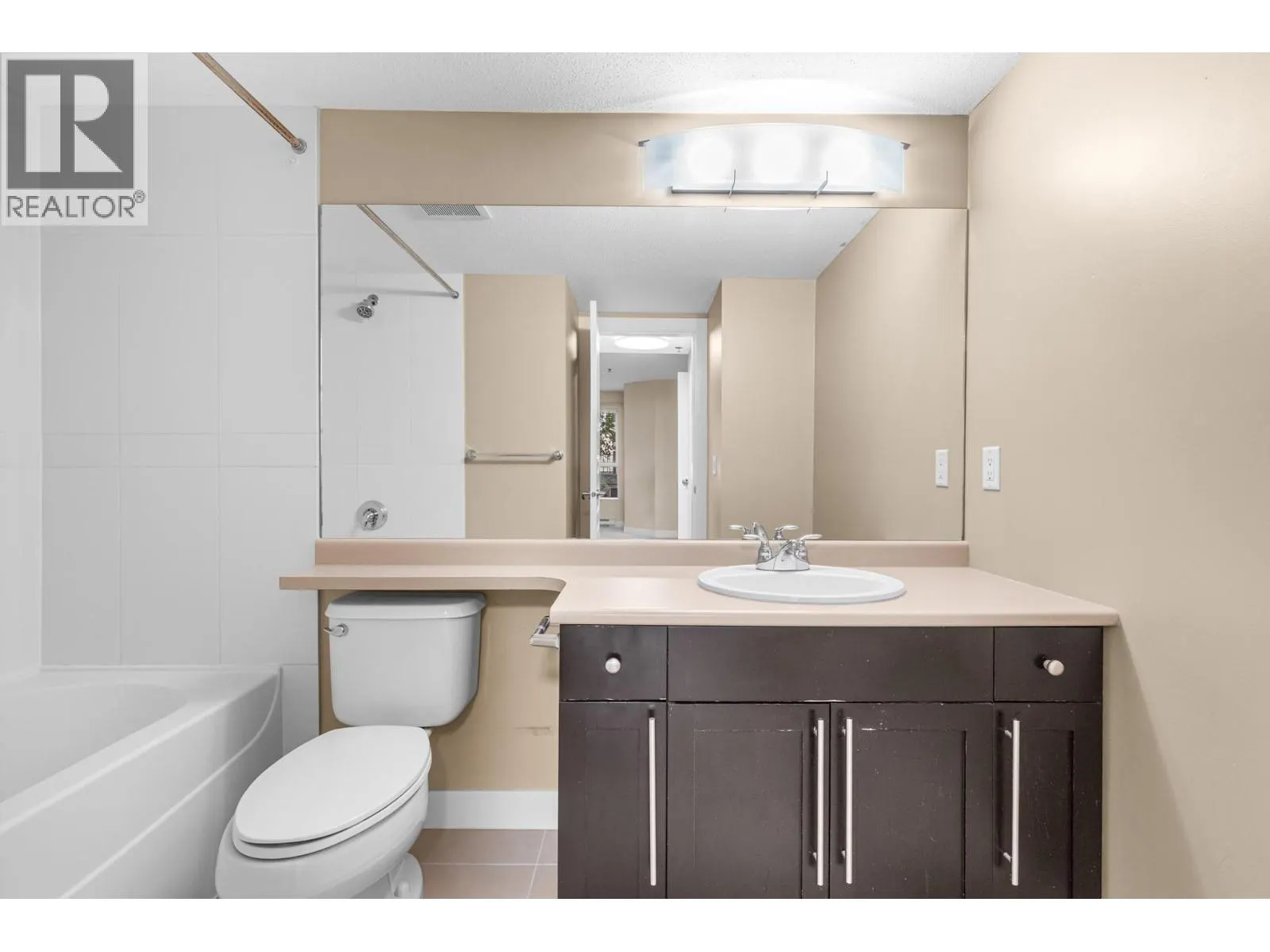 1083 Sunset Drive Unit# 120