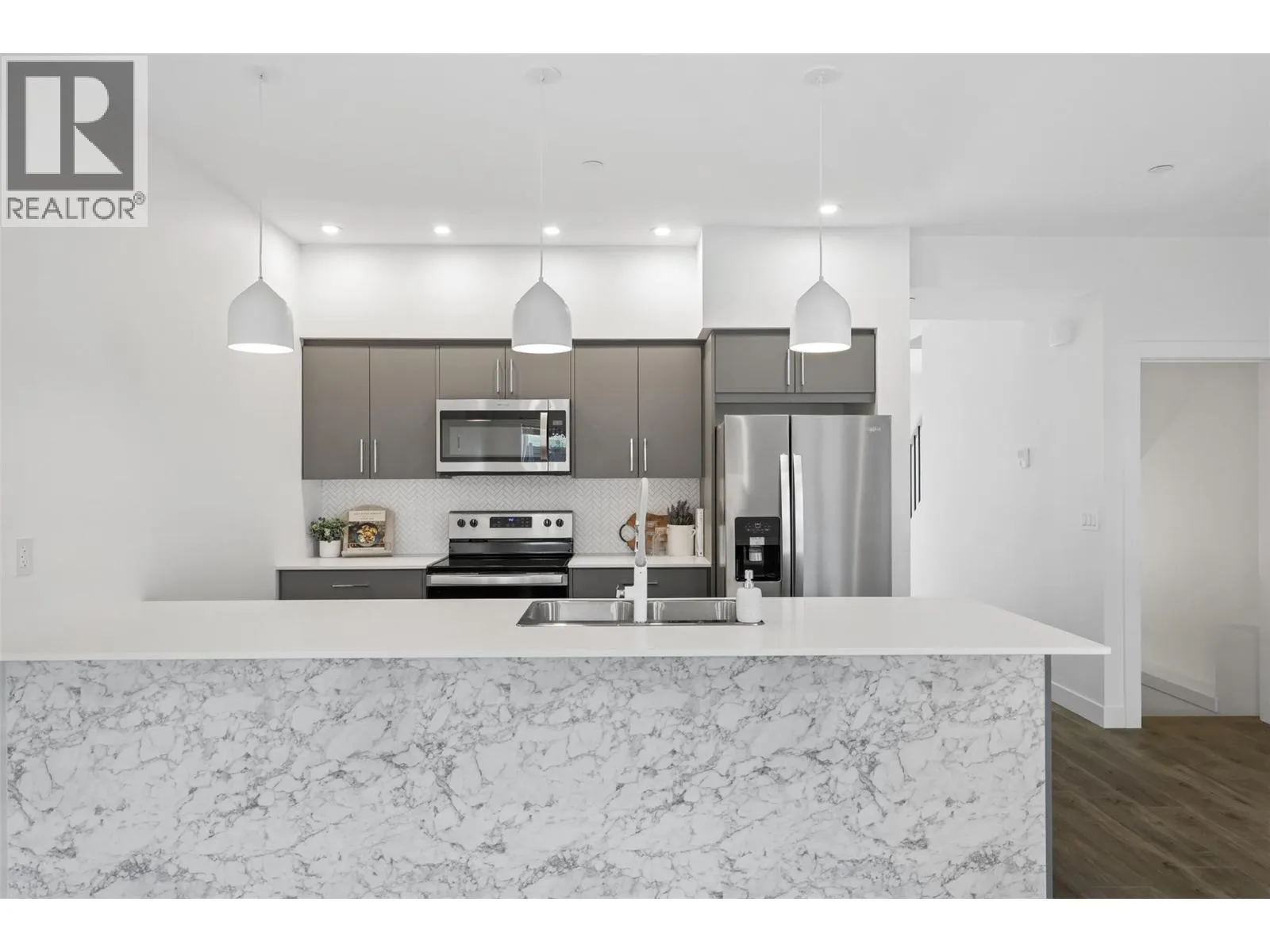 8960 Dallas Drive Unit# 113
