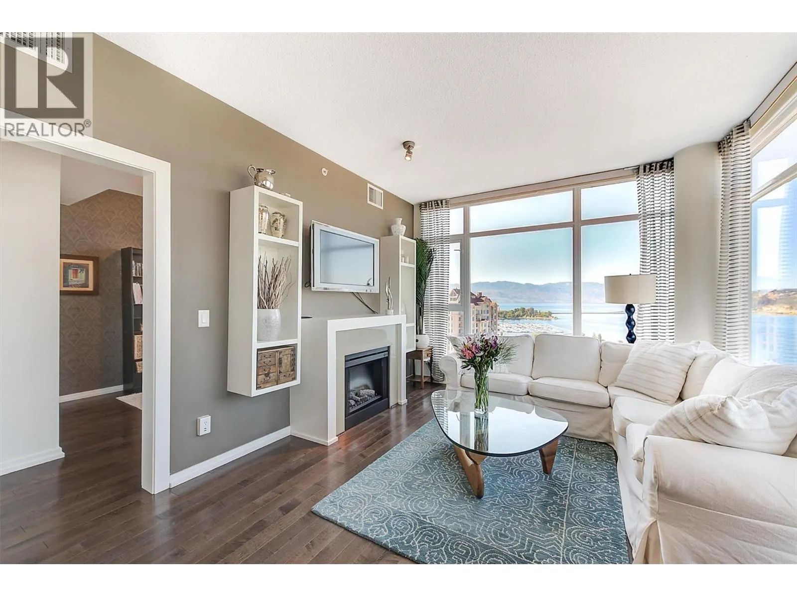 1075 Sunset Drive Unit# 2408