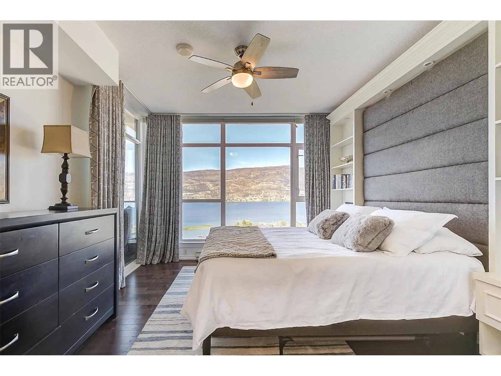 1075 Sunset Drive Unit# 2408