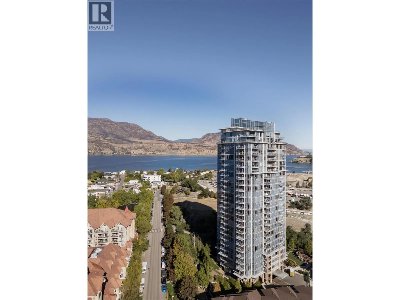 1075 Sunset Drive Unit# 2408