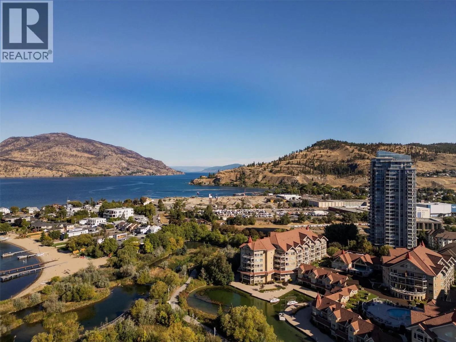 1075 Sunset Drive Unit# 2408