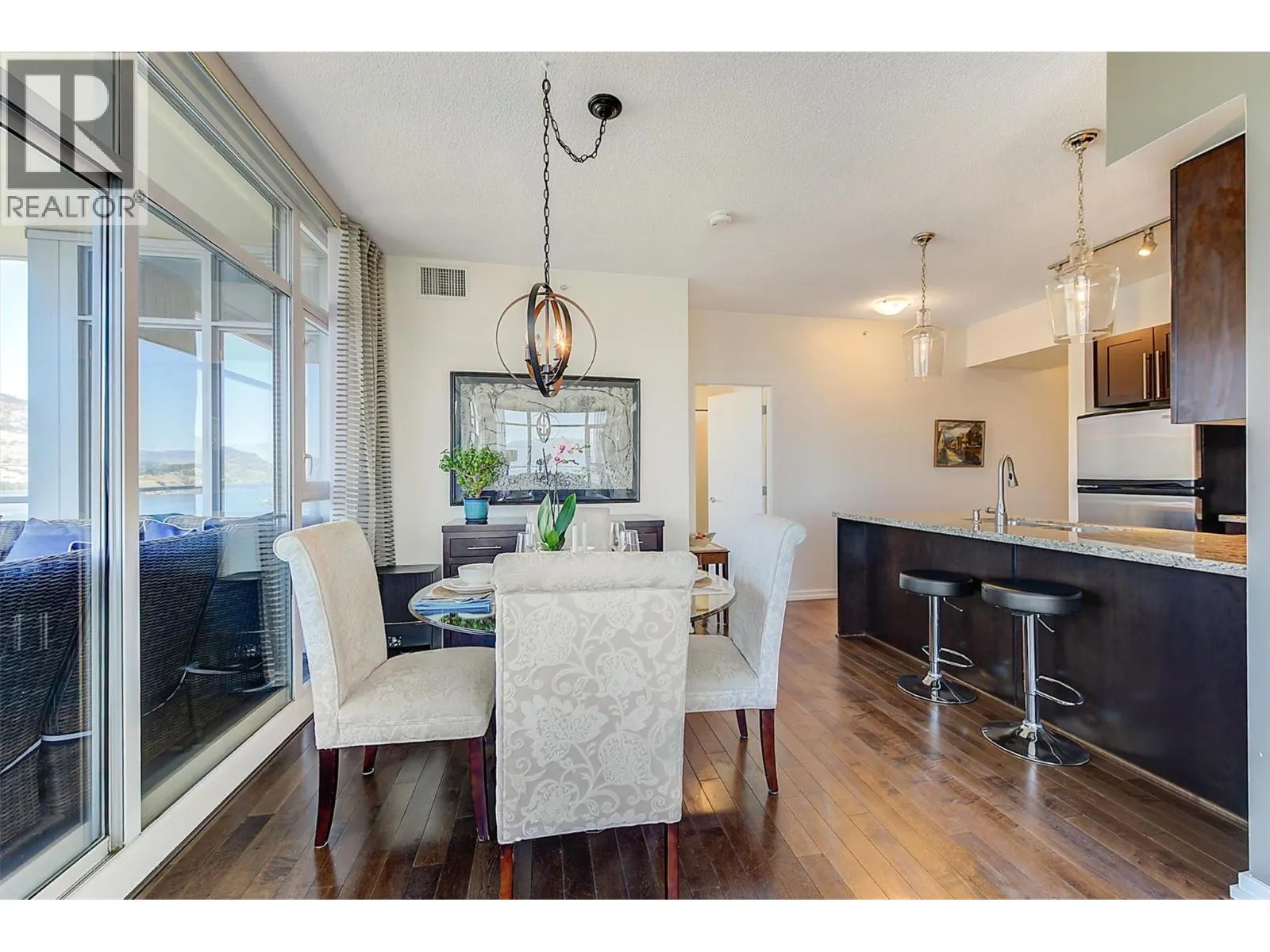 1075 Sunset Drive Unit# 2408