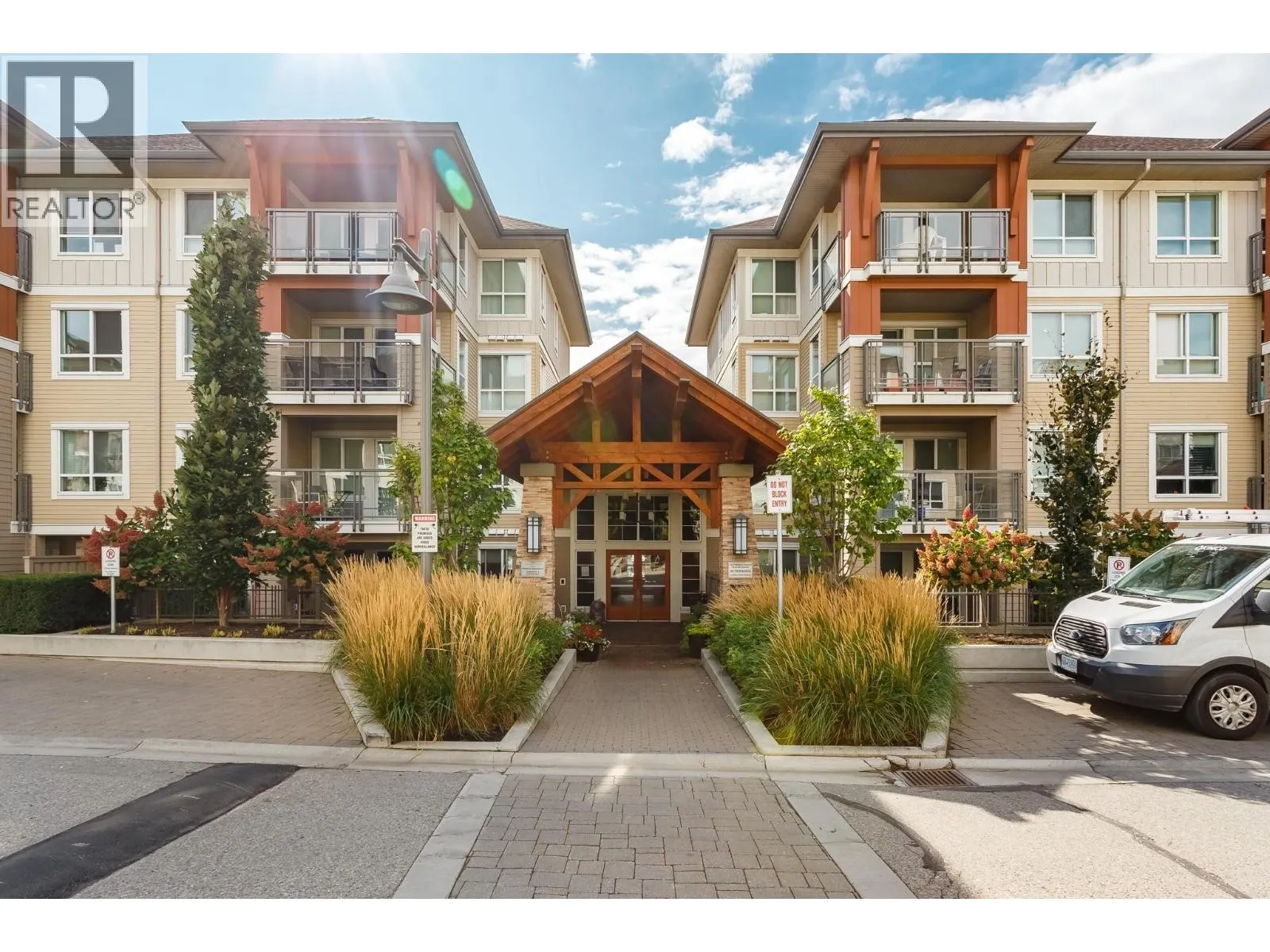 1099 Sunset Drive Unit# 432
