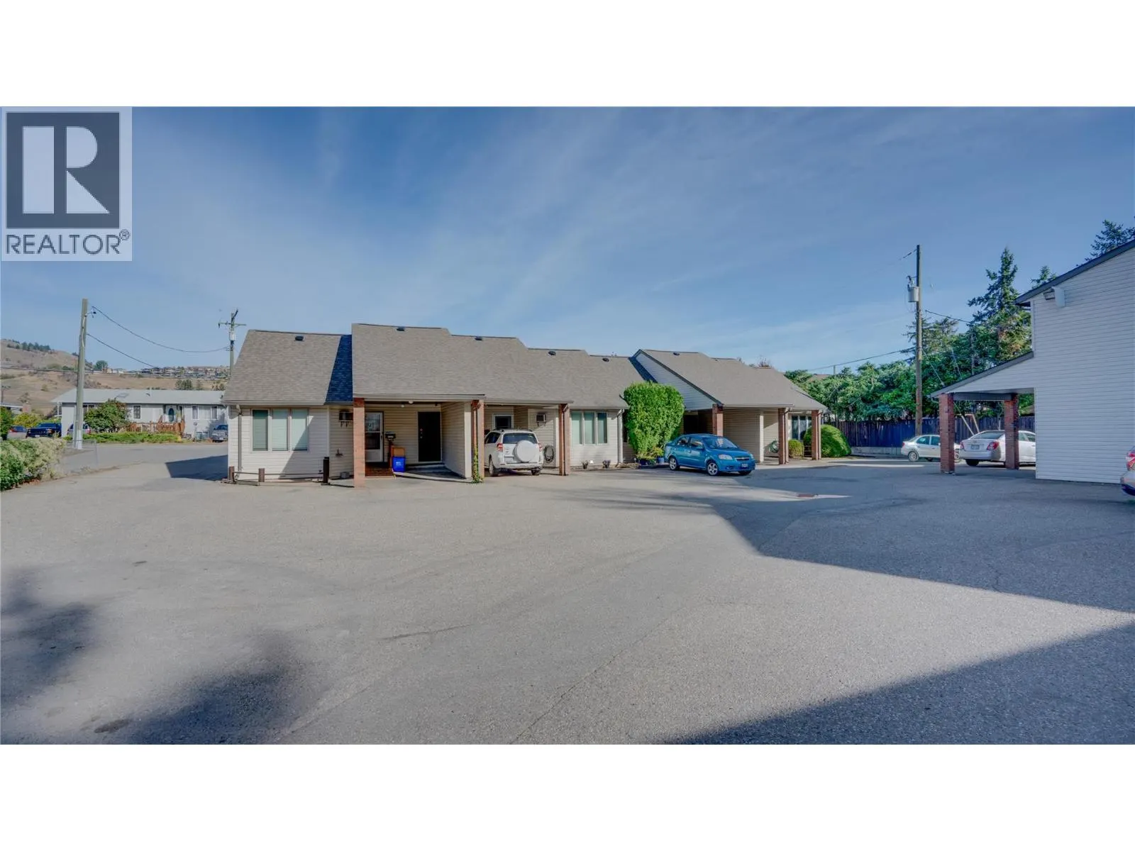 4004 24 Avenue Unit# 4 Lot# 4