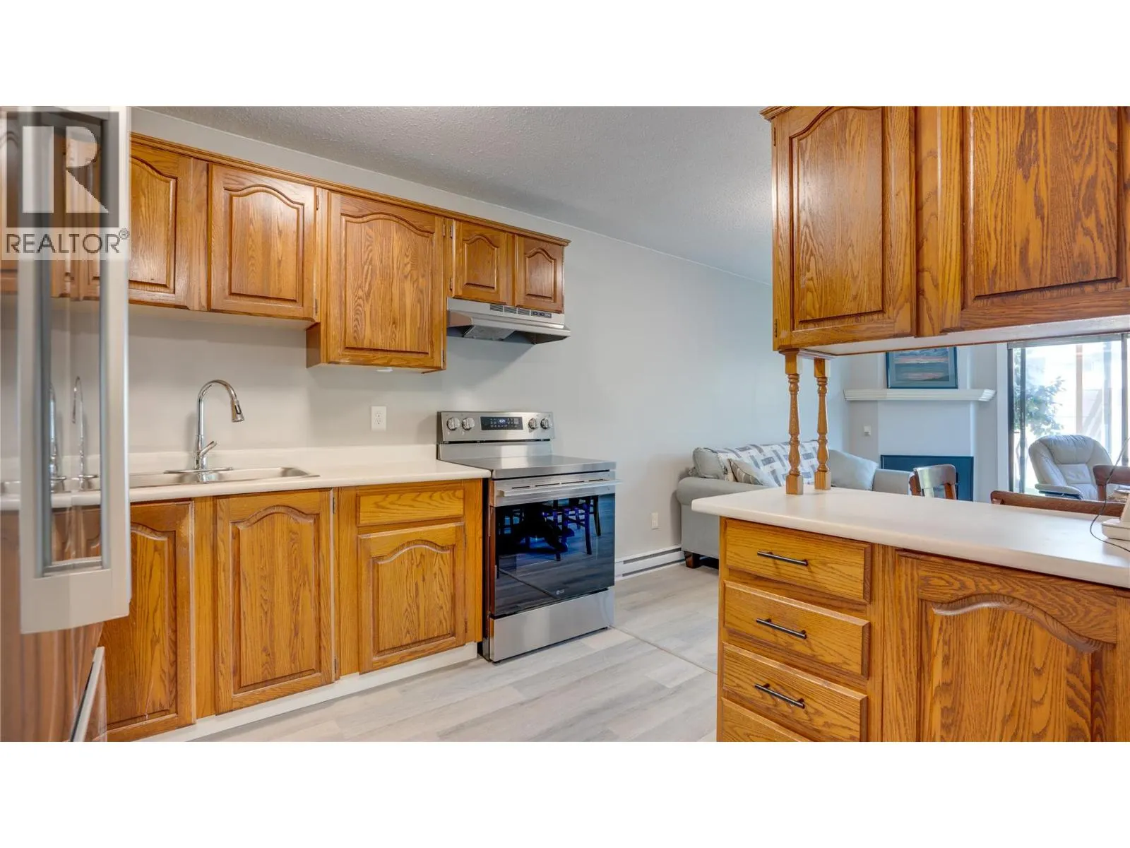 4004 24 Avenue Unit# 4 Lot# 4
