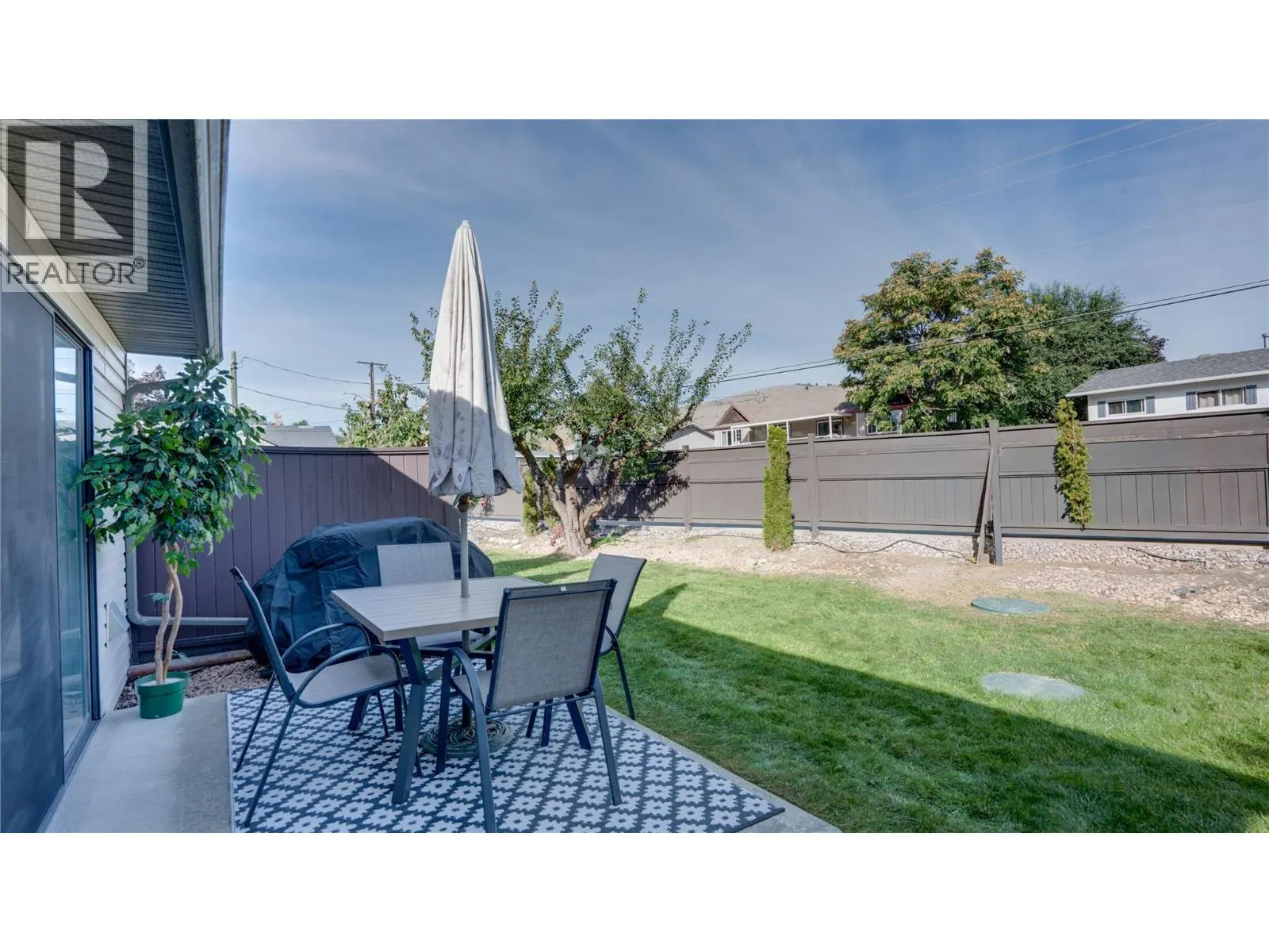 4004 24 Avenue Unit# 4 Lot# 4