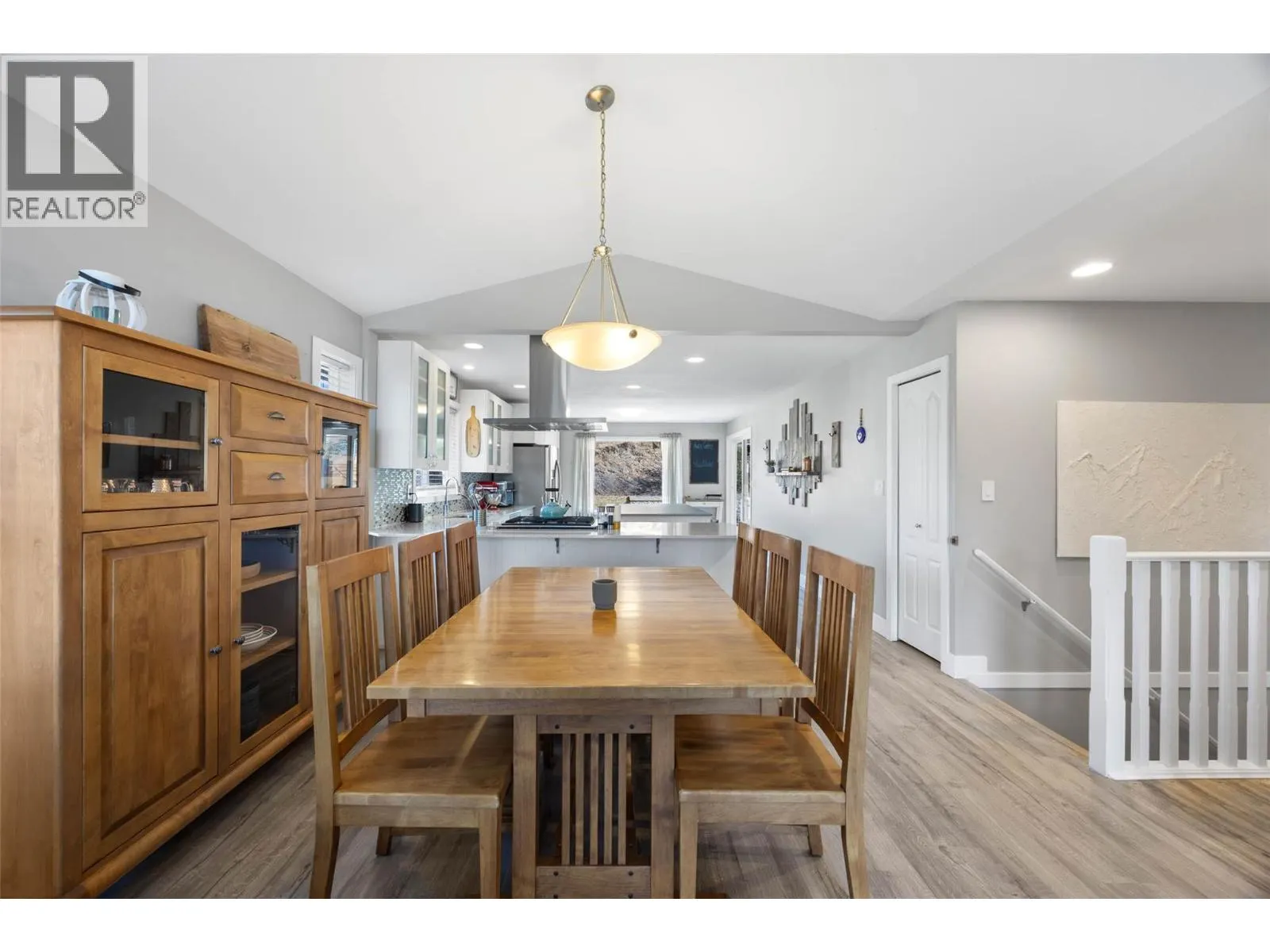 1098 QUAIL Drive