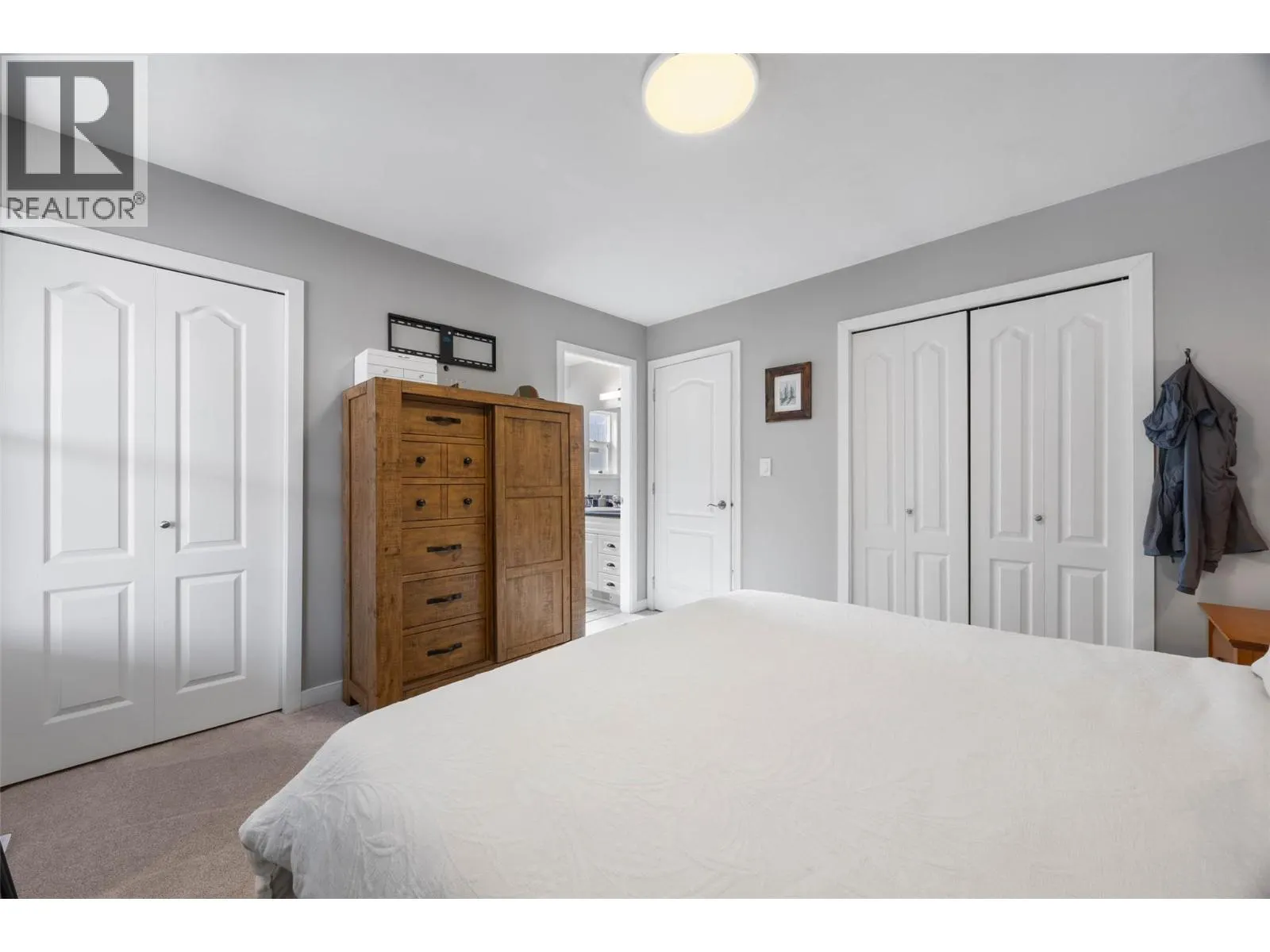 1098 QUAIL Drive