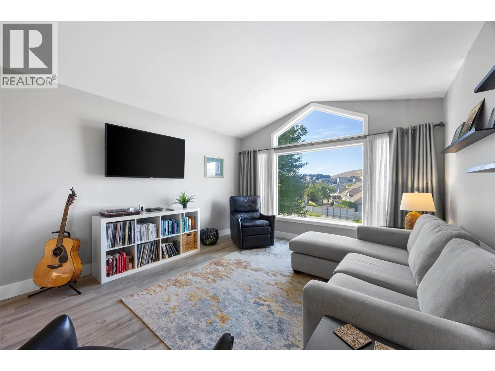 1098 QUAIL Drive