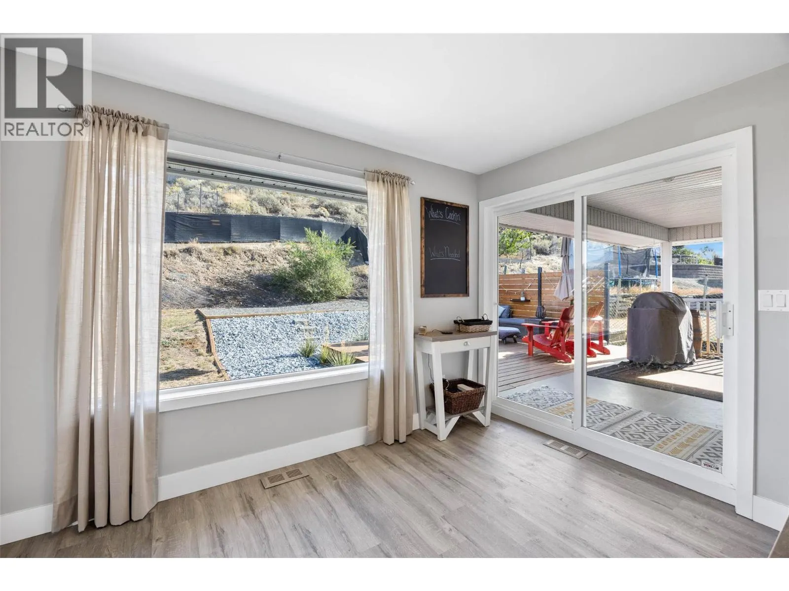 1098 QUAIL Drive