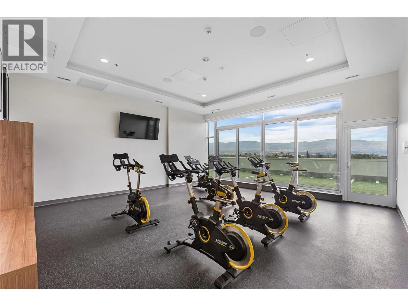 1626 Water Street Unit# 2205