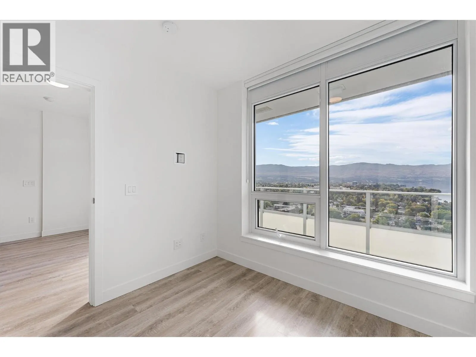 1626 Water Street Unit# 2205