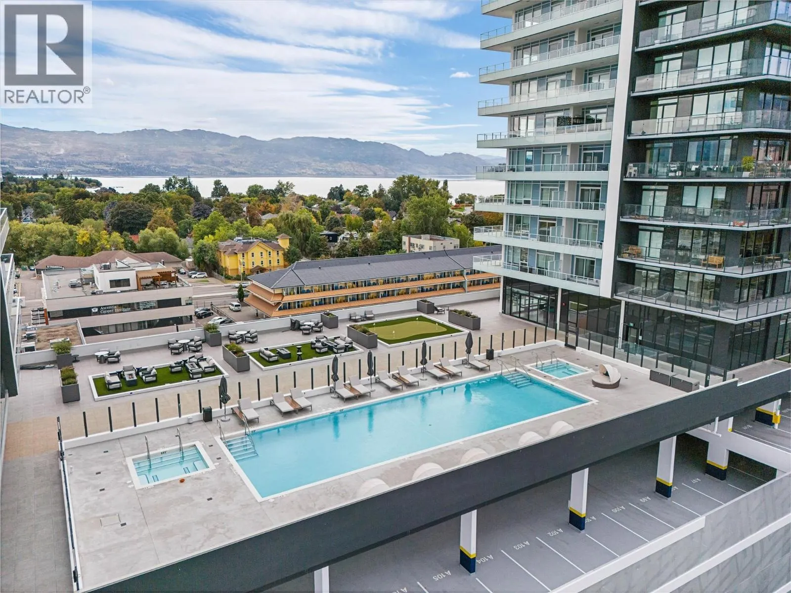 1626 Water Street Unit# 2205