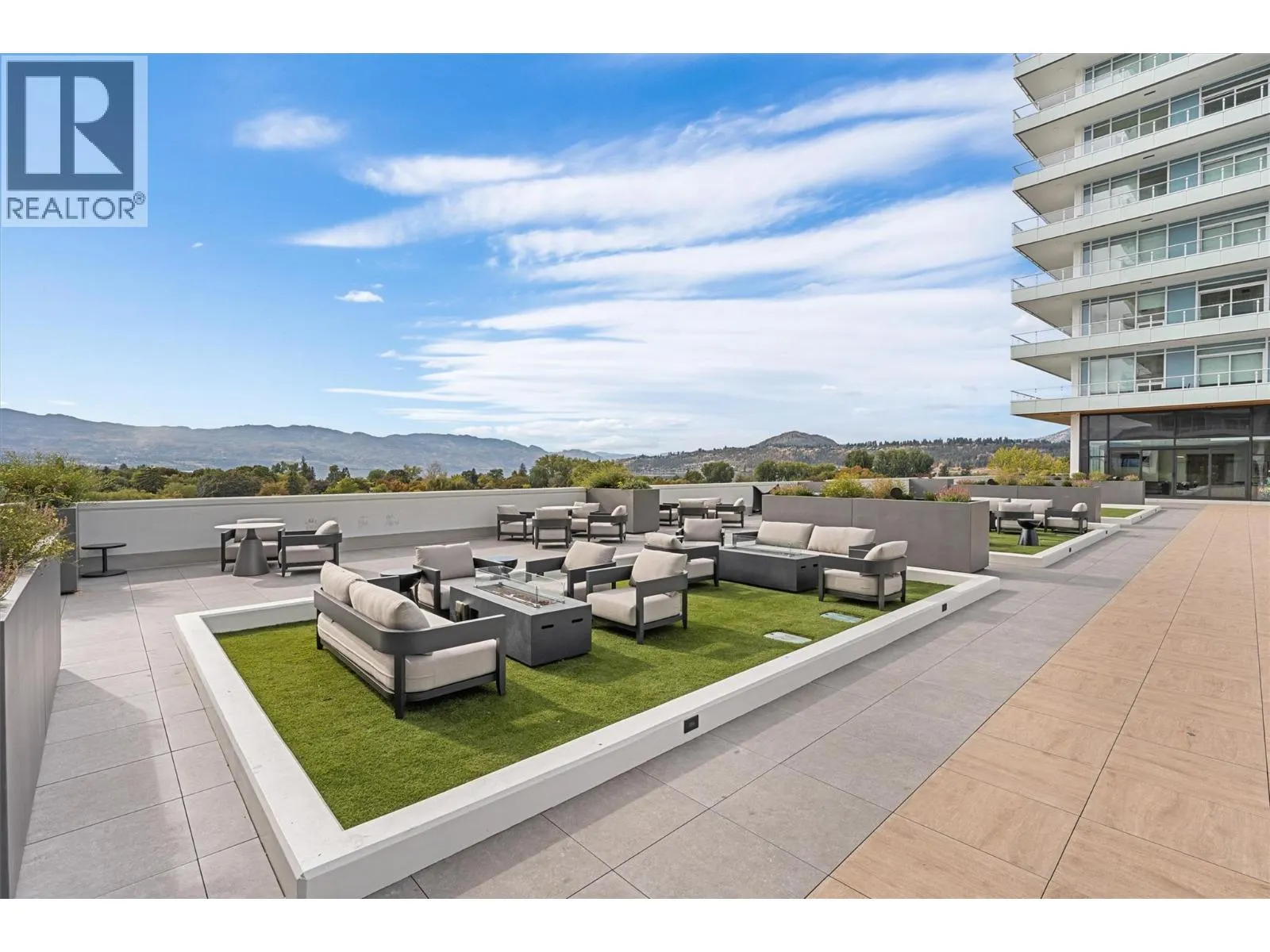 1626 Water Street Unit# 2205