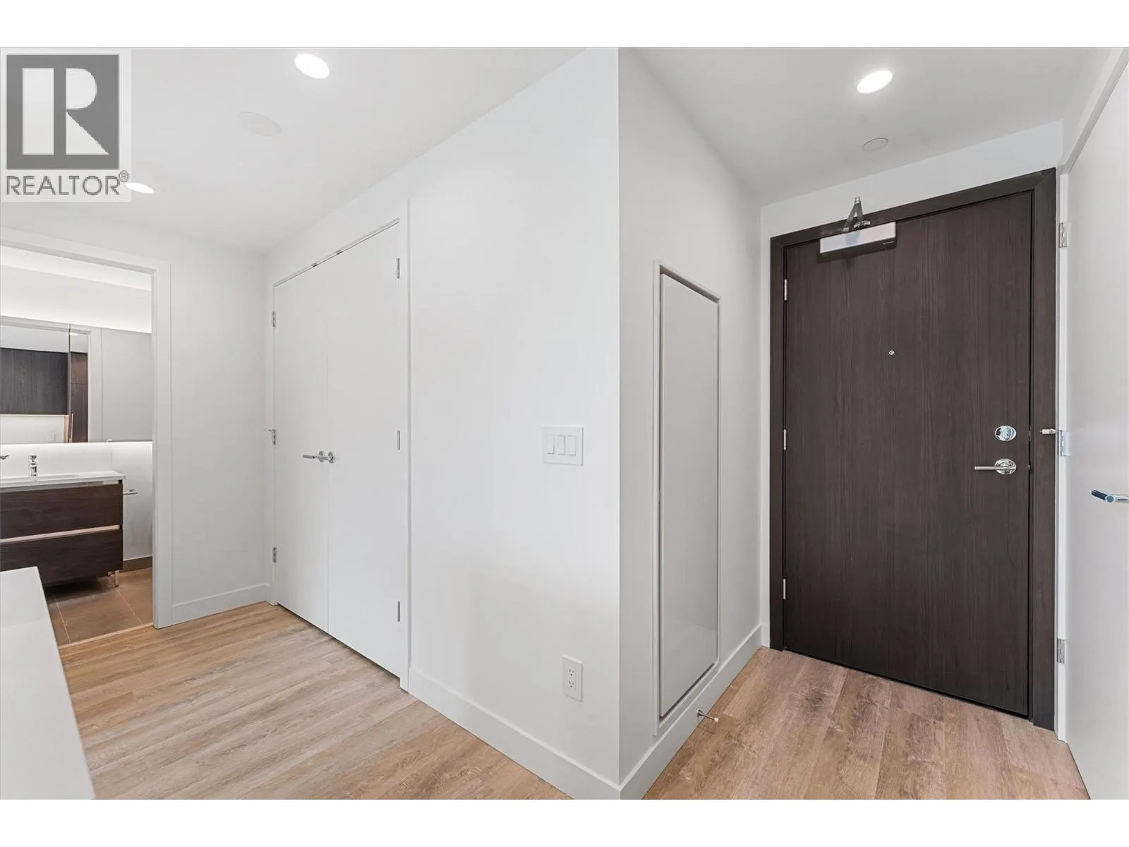1626 Water Street Unit# 2205